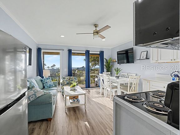 3rd image of 40 Folly Field Road UNIT C229