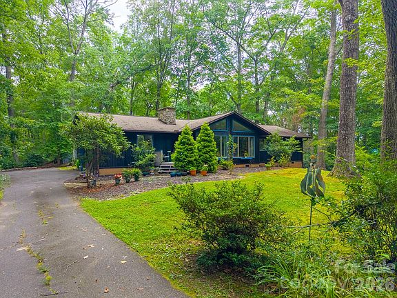 2nd image of 278 Crocus Ln