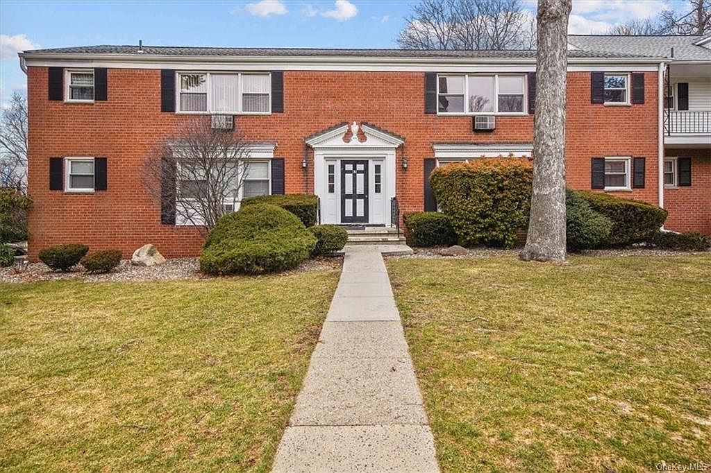 41 Bon Aire Circle UNIT 8102, Suffern, NY 10901 Zillow