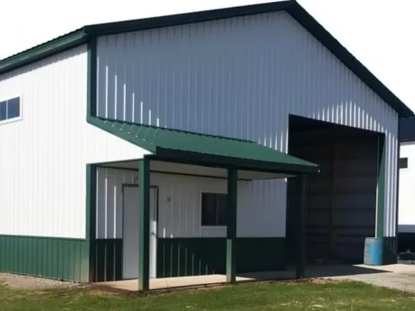 7577 Blacktop Way #29, Neenah, WI 54956