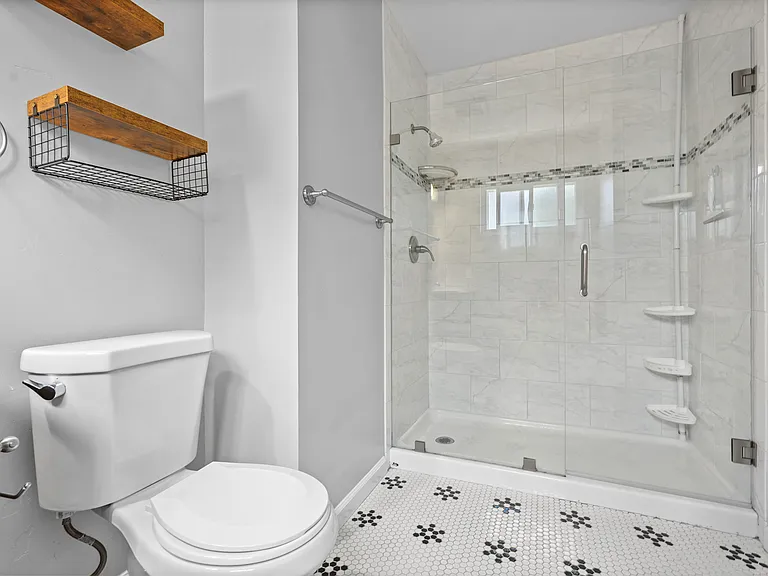 2869 Fairfax Ct — Photo 10