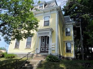 10 Salem St, Woburn, MA 01801