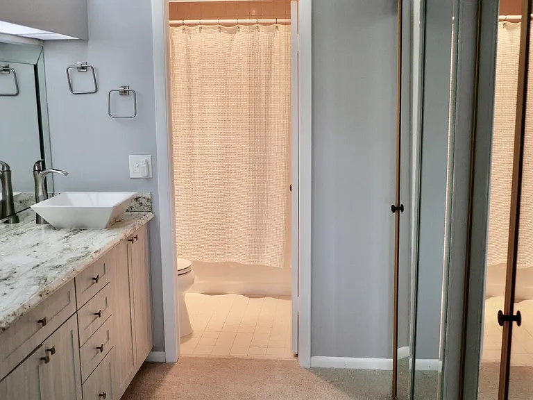 13817 Royal Palm Ct #B — Photo 30