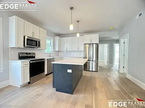 50 Fairbanks St #D2, Brighton, MA 02135