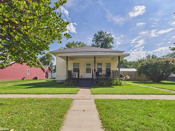 508 3rd Ave E, Oskaloosa, IA 52577