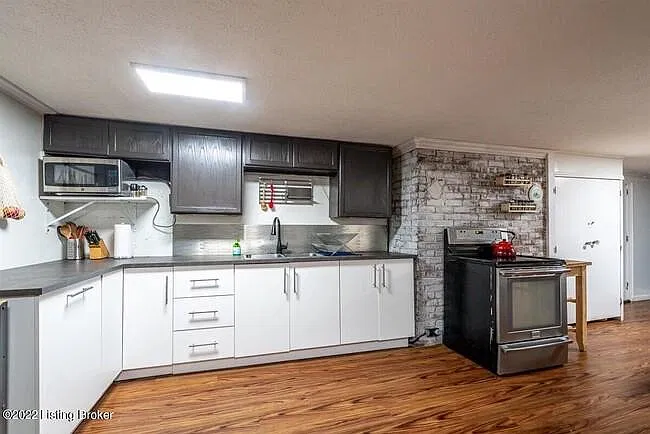3 bed, 1735 sqft, $1,995 — Photo 2