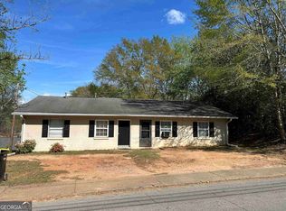 7 Richard Allen Dr, Newnan, GA 30263