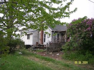 5125 Clinton Macon Rd, Clinton, MI 49236