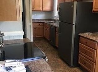 92 S Main St APT 2, Milford, MA 01757