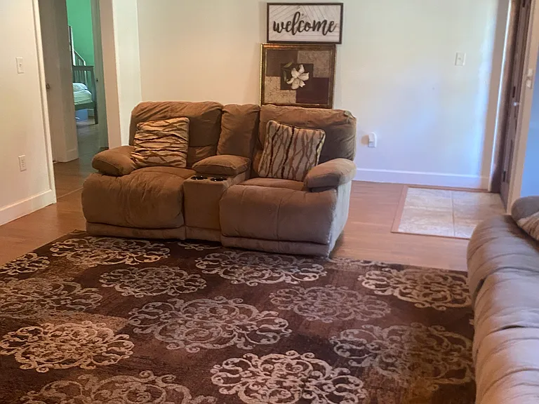 6041 Bluff Rd — Photo 3