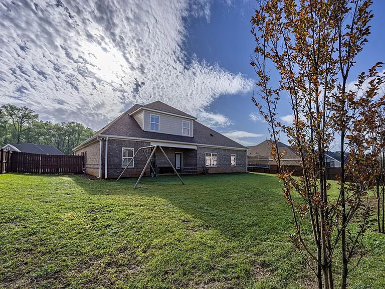 616 Charleston Mills Dr — Photo 37