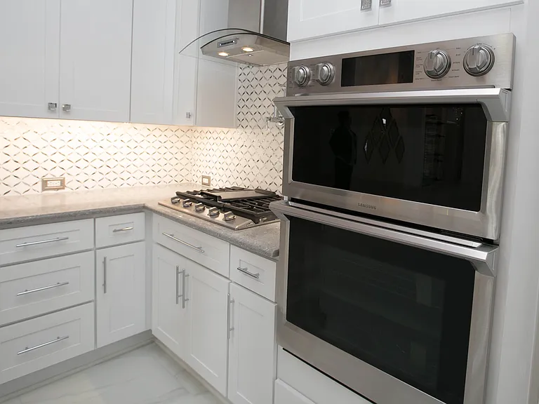 5814 Norfolk Ln — Photo 9