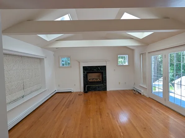 700 Main St, Wareham, MA 02571