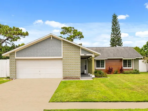 910 Mosshart Ln, Orlando, FL 32825