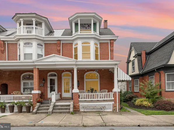 434 Walnut St, Denver, PA 17517