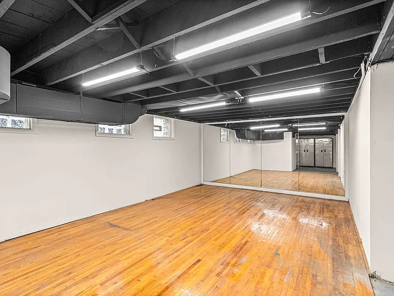 115 Biddle Ave — Photo 24