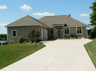 6887 Limerick Dr, Onsted, MI 49265