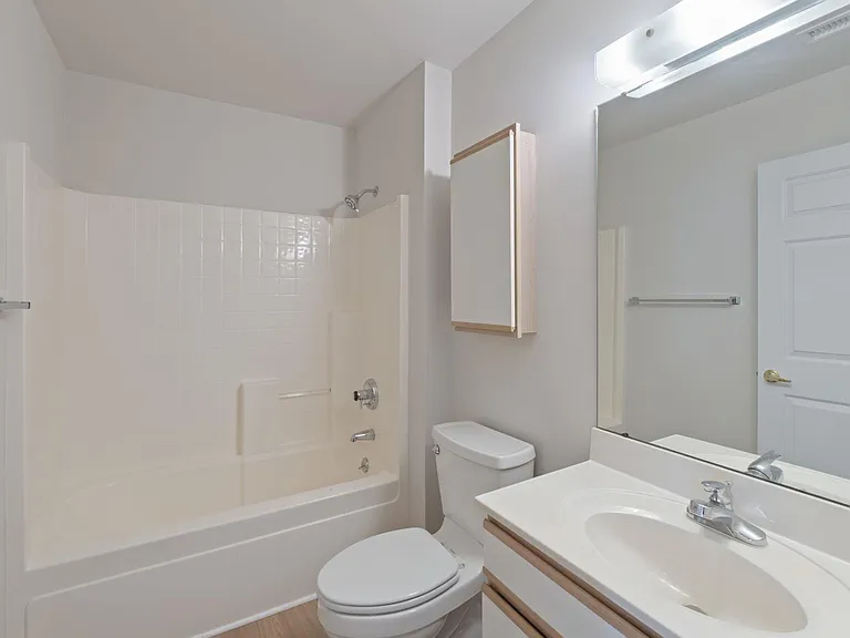 1081 Wintergreen Ln — Photo 39