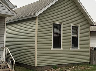 1064 E 9th St, Winona, MN 55987