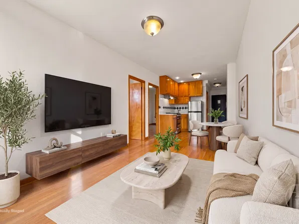 198 Elizabeth Street image 1 of 10