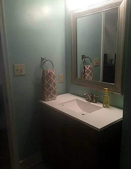 111 Tazewell St #303 — Photo 8
