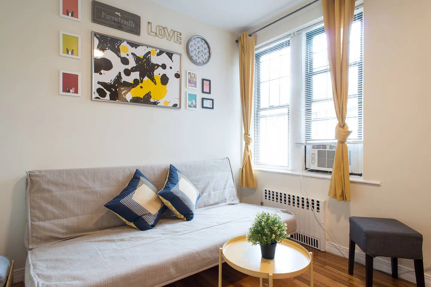 2 bed, 999 sqft, $3,800 — Photo 2
