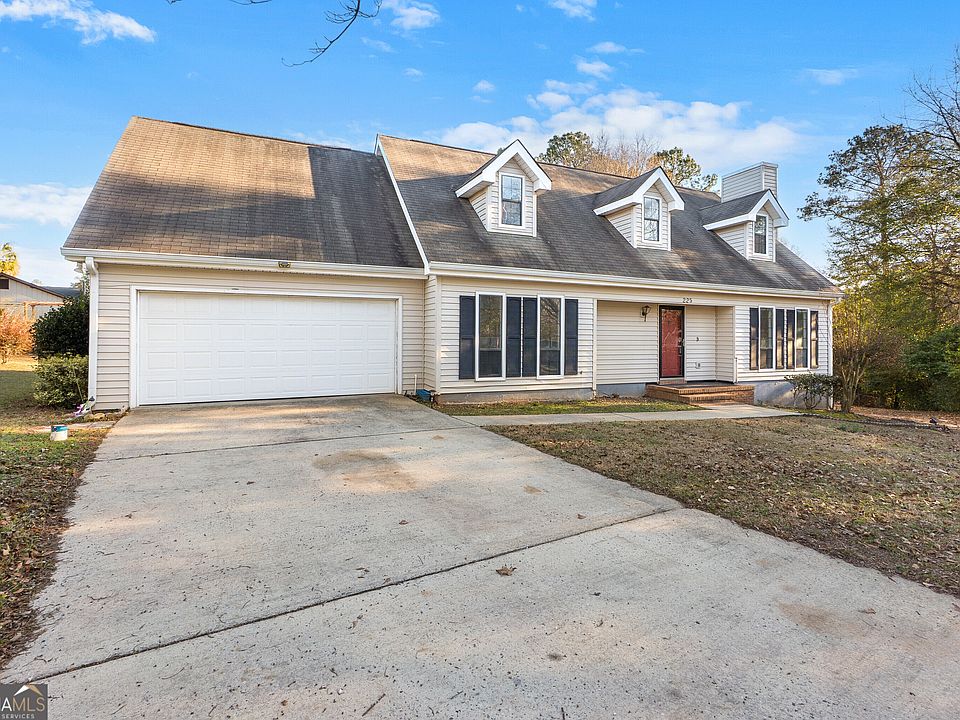 1st image of 225 Blue Ridge Ln