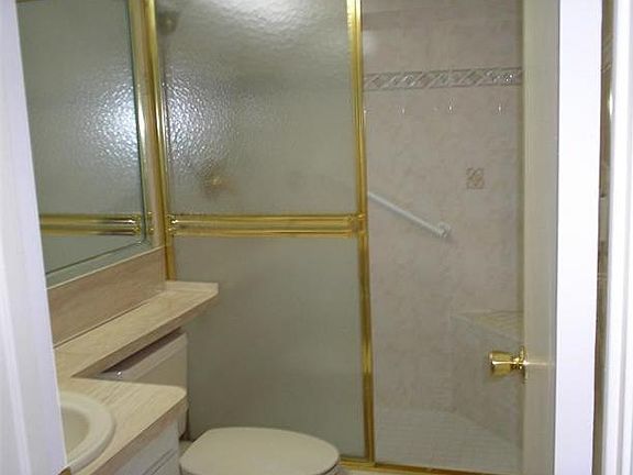 4th image of 238 Sussex L #238