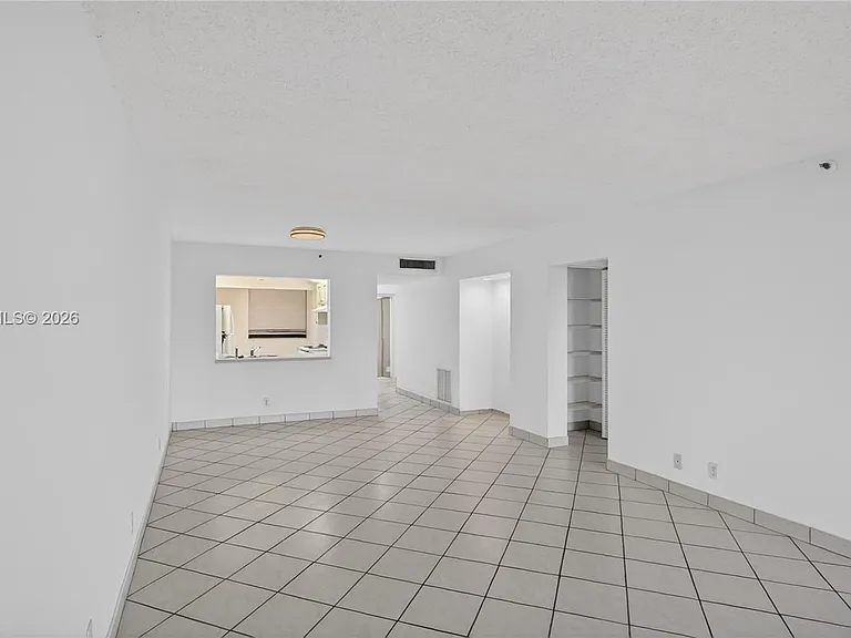 1850 Homewood Blvd #5010 — Photo 24