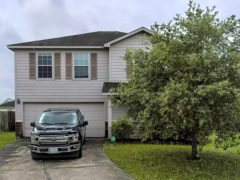 28838 Frio River Loop — Photo 3