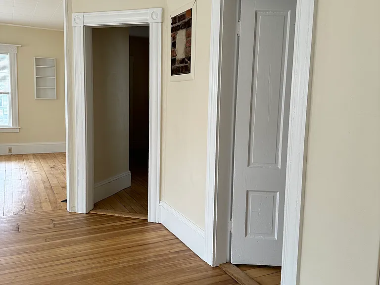 5 Pleasant St #1 — Photo 5
