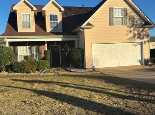 663 Flintrock Dr, Boiling Springs, SC 29316