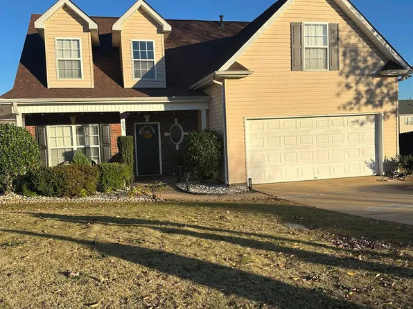 663 Flintrock Dr, Boiling Springs, SC 29316