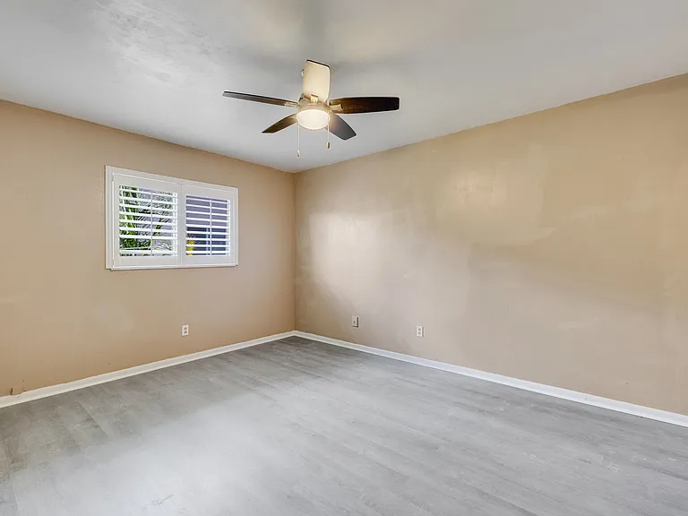 1113 Cape Coral Pkwy W #101 — Photo 12
