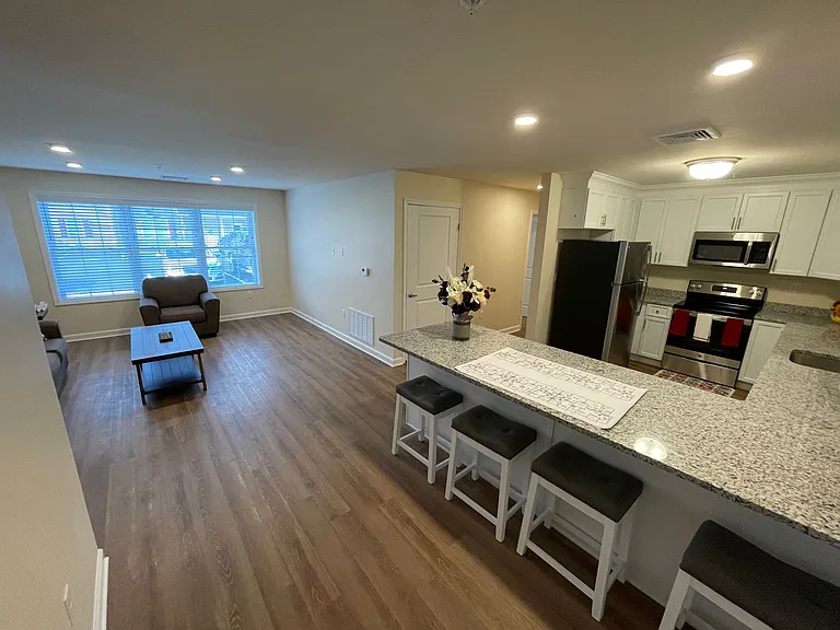 Welcome to the Reserve at Towpath Trail! — Photo 15