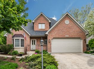 2290 Sutton Ln, Aurora, IL 60502