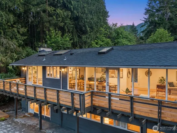 1520 Sycamore Drive SE, Issaquah, WA 98027