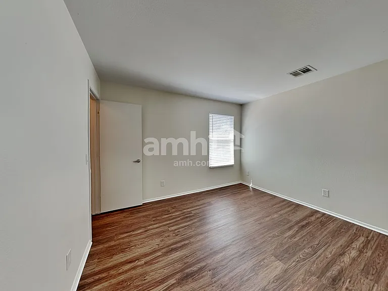 17182 N 184th Dr — Photo 21