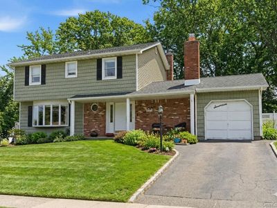 17 Soundway Drive, Rocky Point, NY, 11778