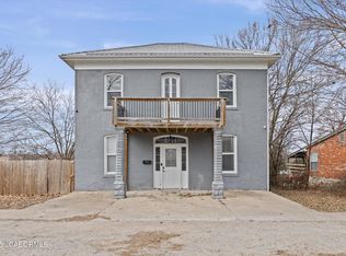 603 N Oak St, California, MO 65018