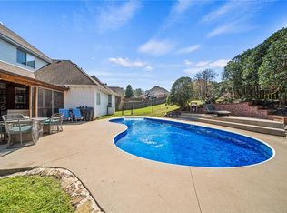3809 NW Riverbend Rd, Bentonville, AR 72712