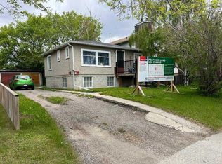 1436 S 22nd Ave NW, Calgary, AB T2M 1P8