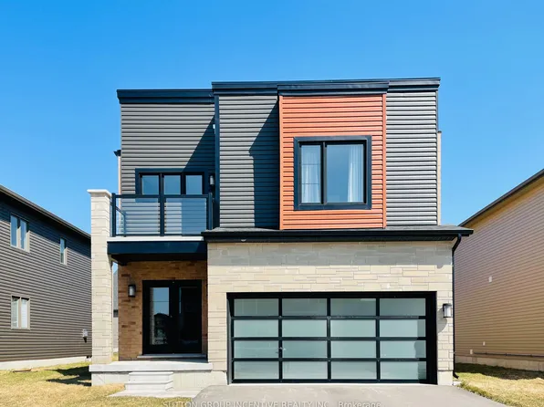 19 Mabern St, Barrie, ON L9J 0J1