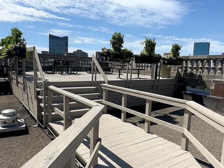 21 Beacon St #2T — Photo 9