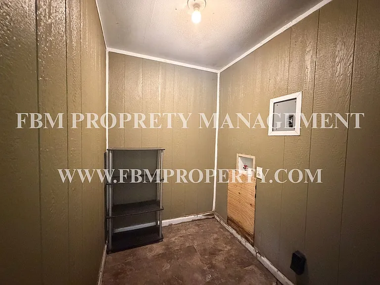 3015 Winfield Dr — Photo 14