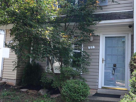 2nd image of 27 Southall Ct