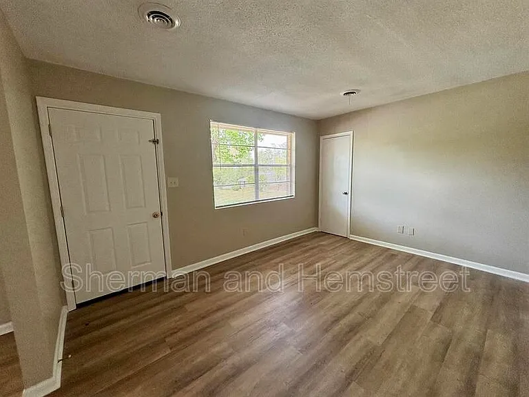 336 Deerwood Ct #336 DEERWOOD CT — Photo 6