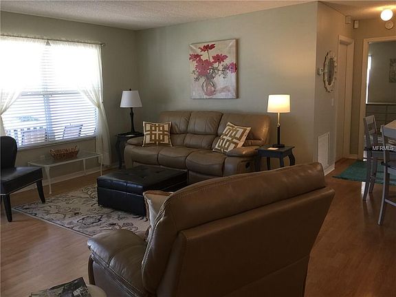 4th image of 2649 Privada Dr