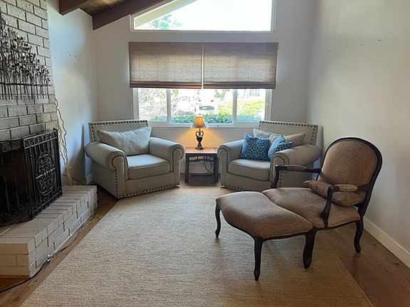 2nd image of 510 Humes Ave #510