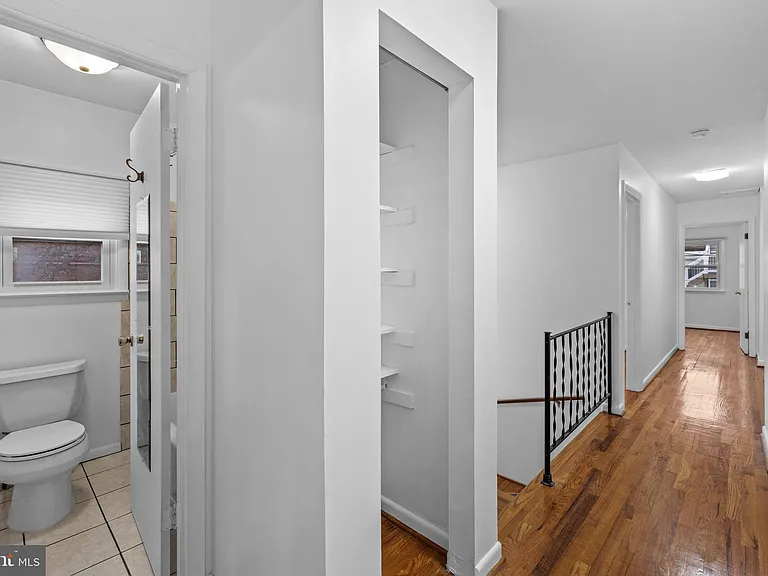 1437 Towson St — Photo 16